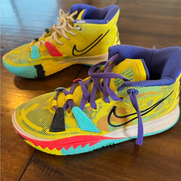 Men’s Nike Kyrie 7 1 World People Yellow. - Picture 2 of 5